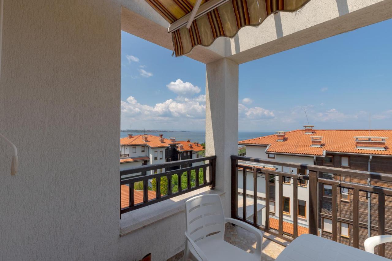 Luxury Apartment With Amazing Views โซโซโปล ภายนอก รูปภาพ